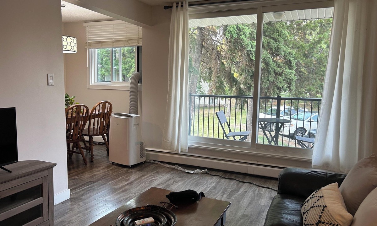 St. Albert Apartment | 2 bedroom apartment by the Sturgeon River
