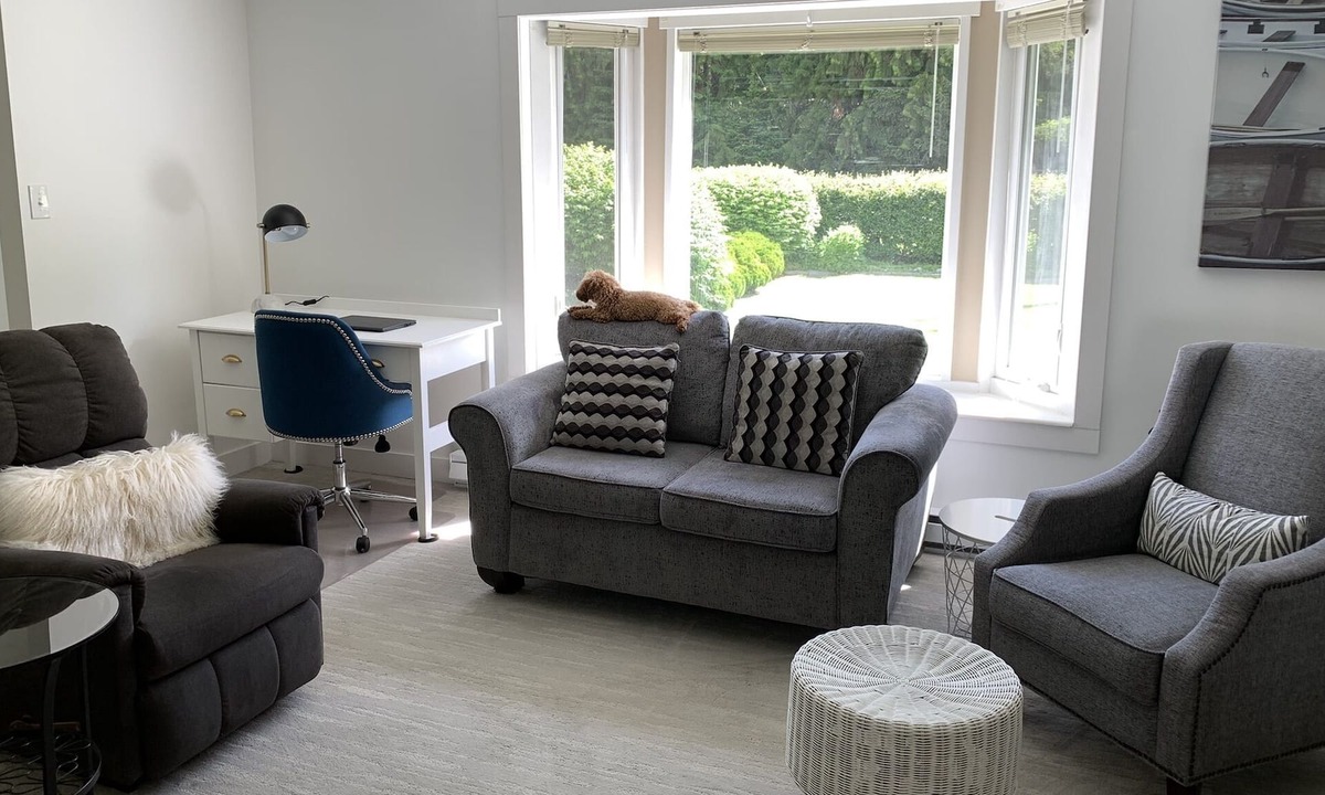 Canoe House | 3-bedroom 4 min drive to the beach and boat launch, Pets Welcome! Aug discounted