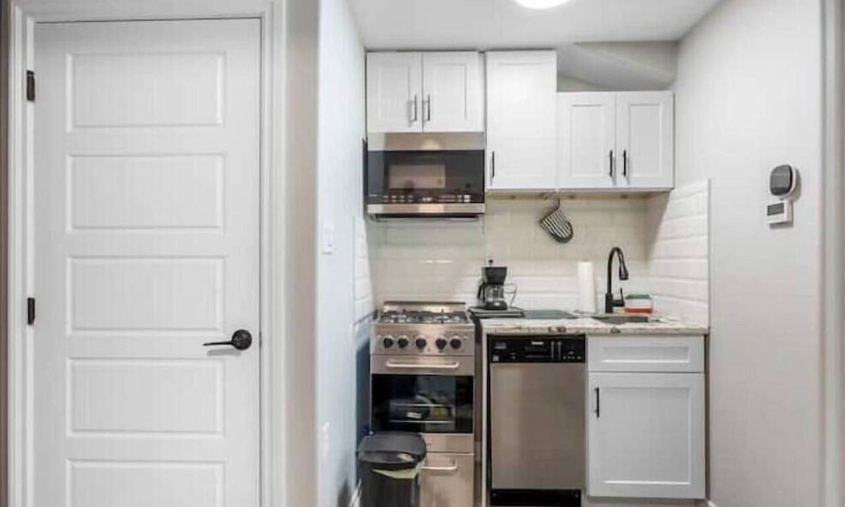 Calgary Apartment | An Elegant & Comfy 2- Bedroom 2-Bathroom Ensuite