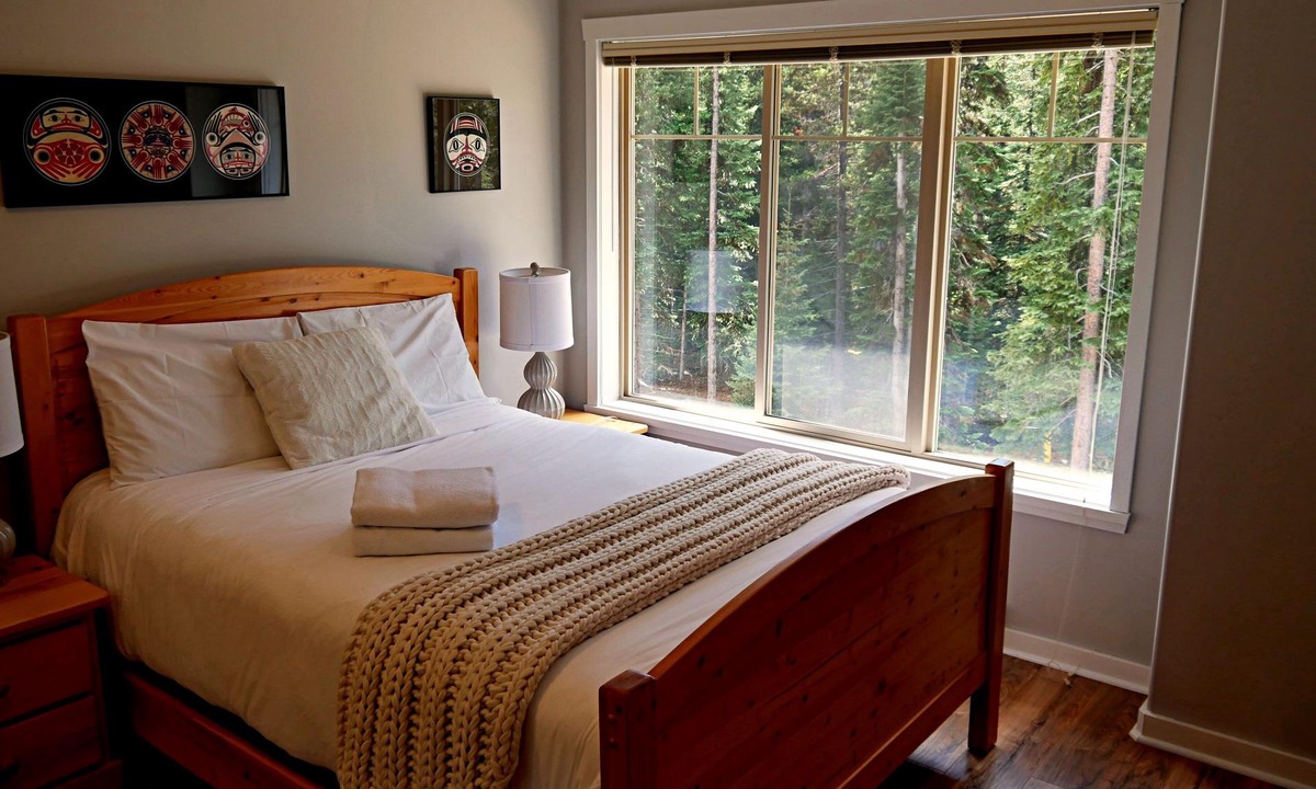 Apex Mountain House | APEX Cozy Copper Creek Townhouse w/Hot Tub on Skating Loop
