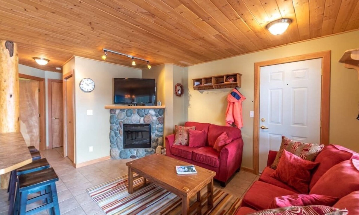 Apex Mountain Apartment | Apex Mountain ~ The Sweet Spot