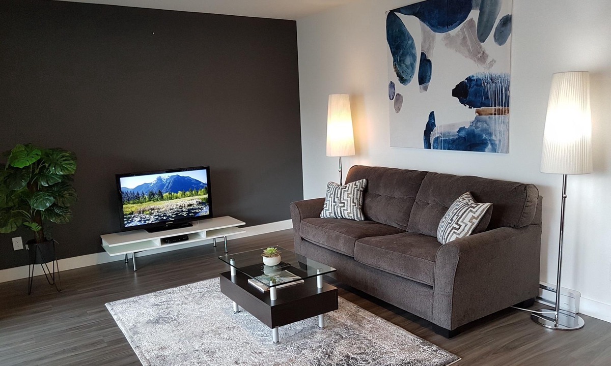 Central Okanagan Apartment | Beautiful view, new clean modern Legal suite.