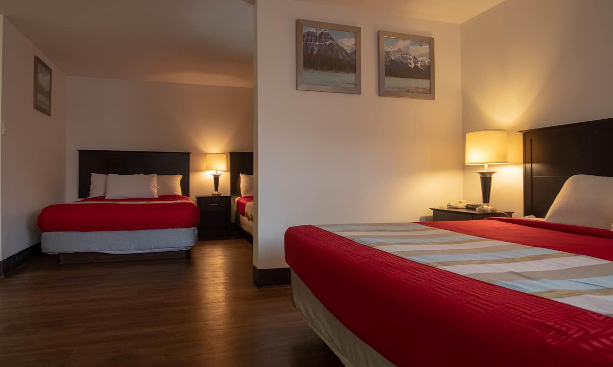 Valleyview Hotel | Best Budget Inn and Suites