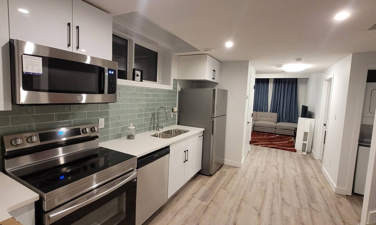 Division No. 11 Apartment | Charming 1-Bedroom Basement Suite in Spruce Grove, Alberta