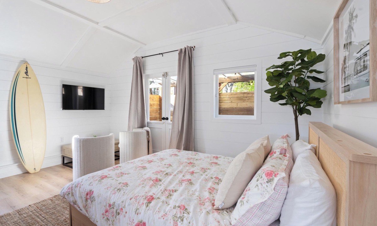 North Park Cottage | Charming Guest Home in the Heart of Fernwood