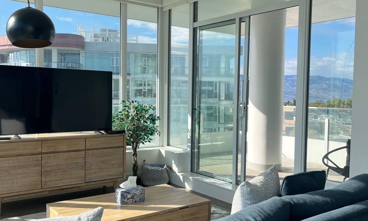 Cultural District Condo | Charming Luxury Downtown Condo