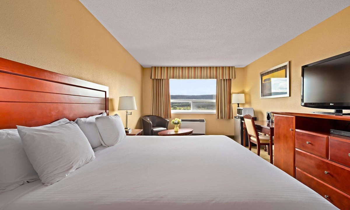 Williams Lake Hotel | Coast Fraser Inn