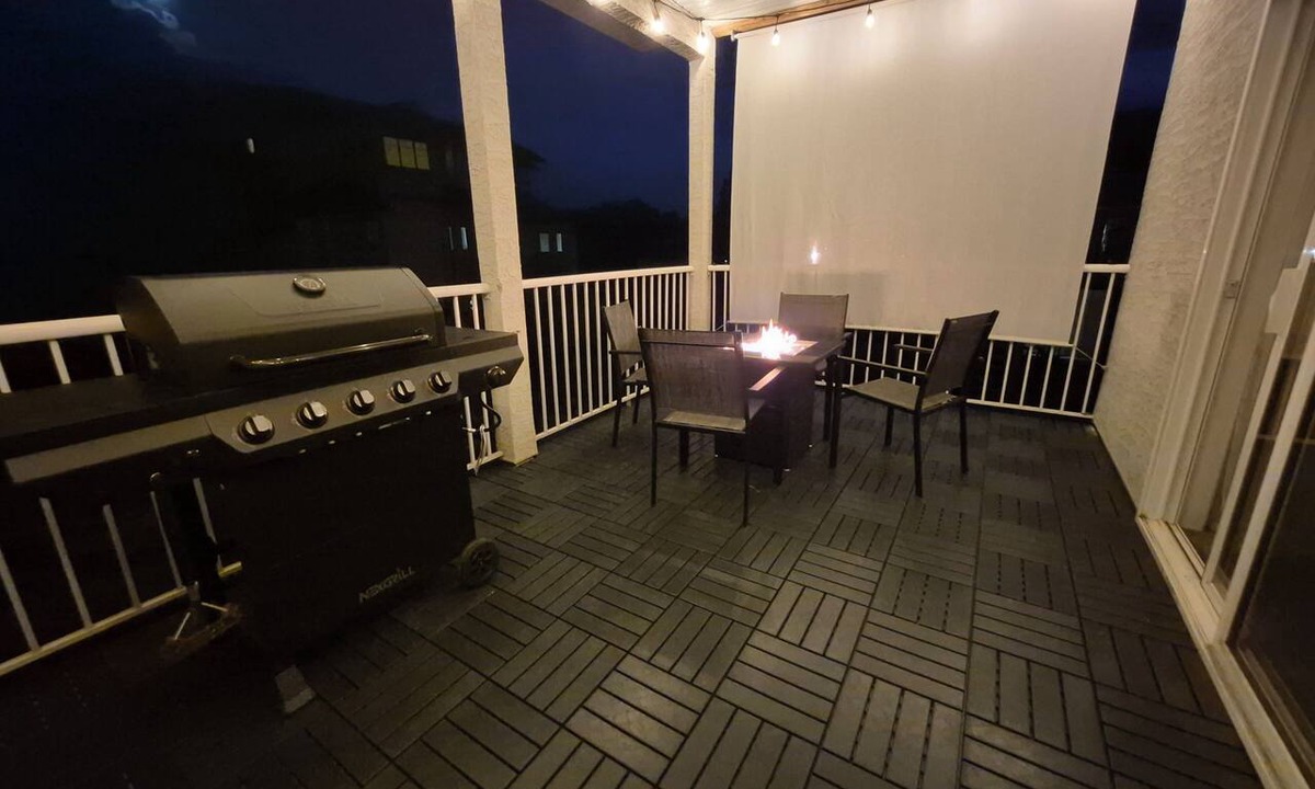 Rutland House | Cozy Comfy Family Friendly Centrally Located Home in Wine Country
