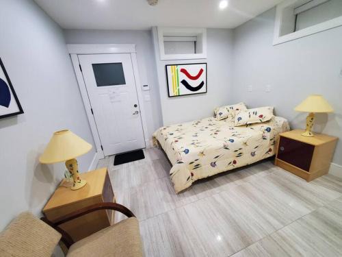 Knight Apartment | Cozy Guest Suite in Quiet Home with Private Entry