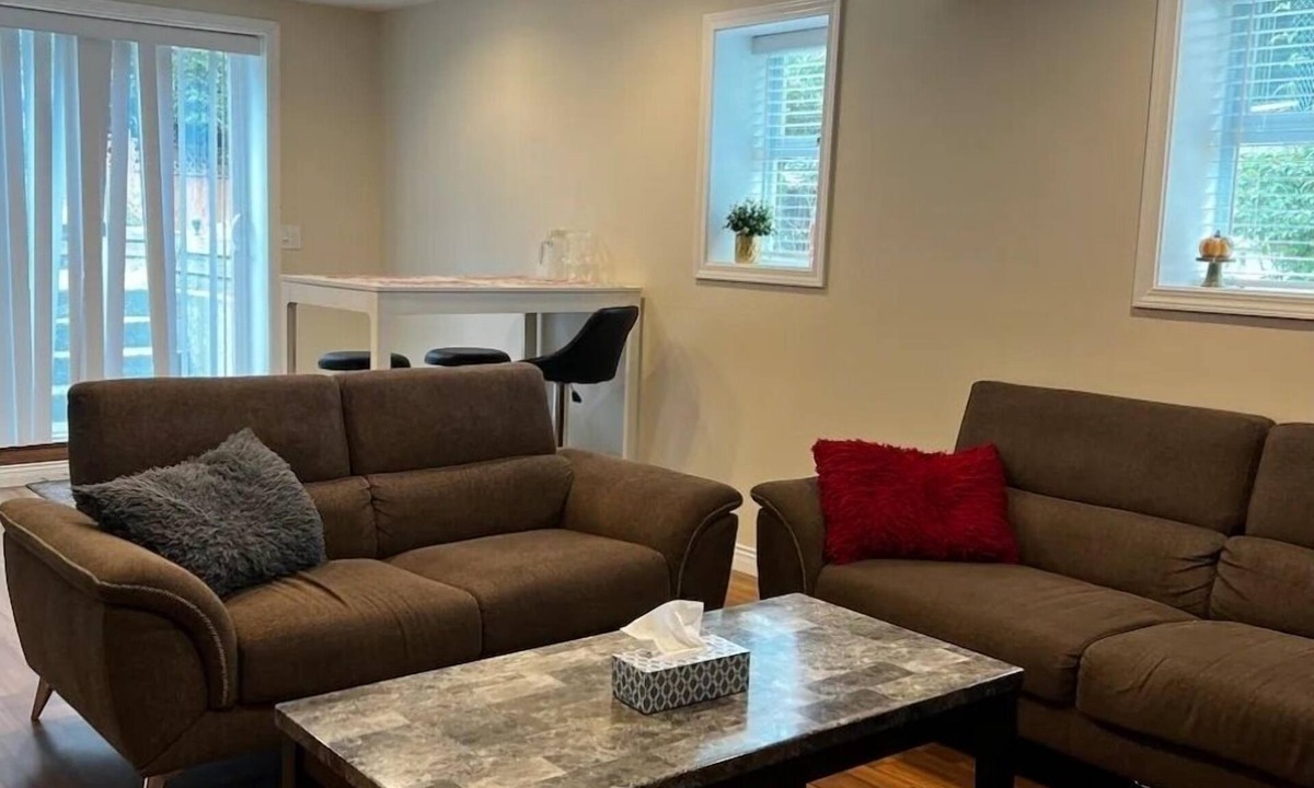 Delta House | Cozy home in Sunshine hills Delta,Enchanting 1-bedroom house.
