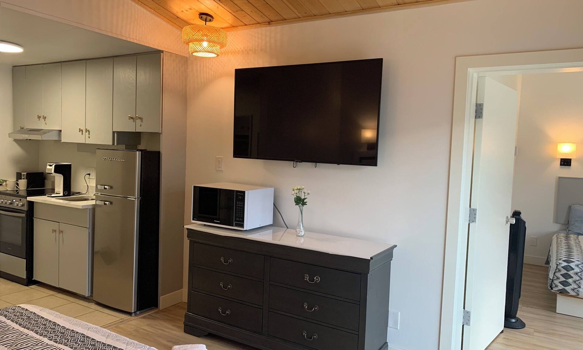 Cache Creek Hotel | Destination Inn
