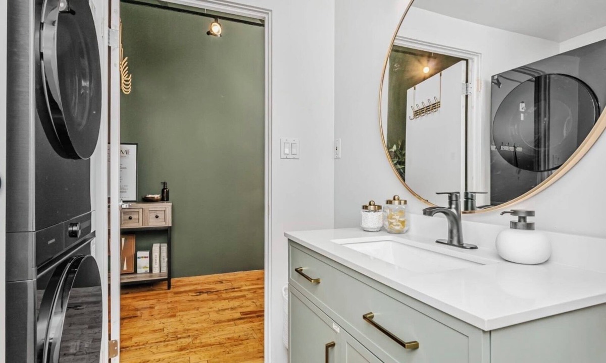 Downtown Edmonton Condo | Downtown Two-Level Loft | Private Gym + Parking | Steps From Roger’s Place