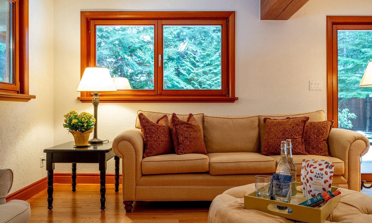 Whistler Cabin | Edel Hof Alpine Country Inn - A Whistler Retreat