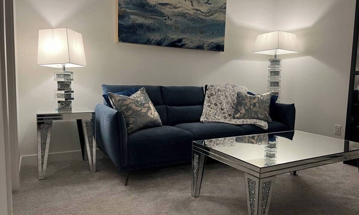 Southeast Calgary Condo | Elegant legal suite. Private entrance, queen bed, full kitchen, in-suite laundry