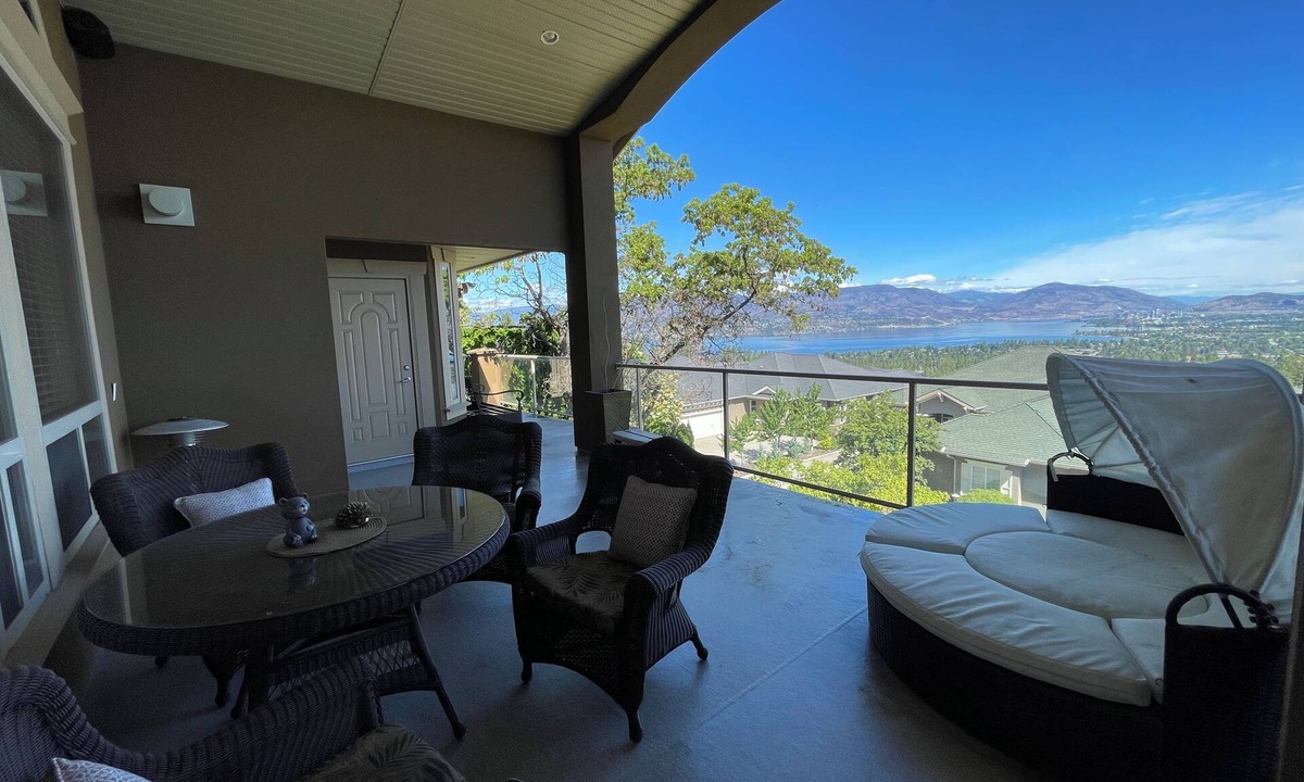 Southwest Mission House | Family Home in Upper Mission