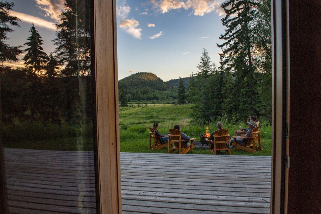 Canim Lake Cabin | Farm Stay in Wolf Cabin at beautiful Kayanara - NEW