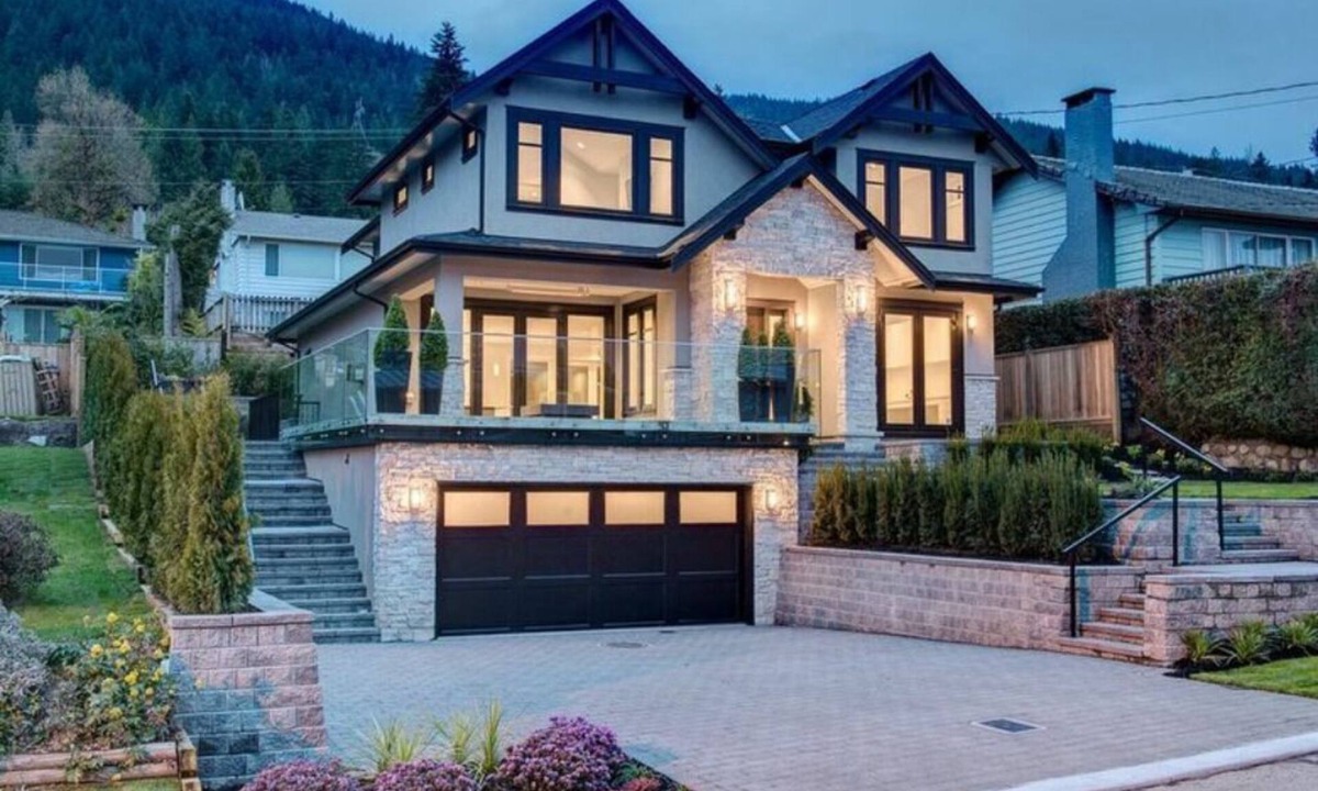 Canyon Heights House | FIFA- Canyon Heights Modern Retreat North Vancouver