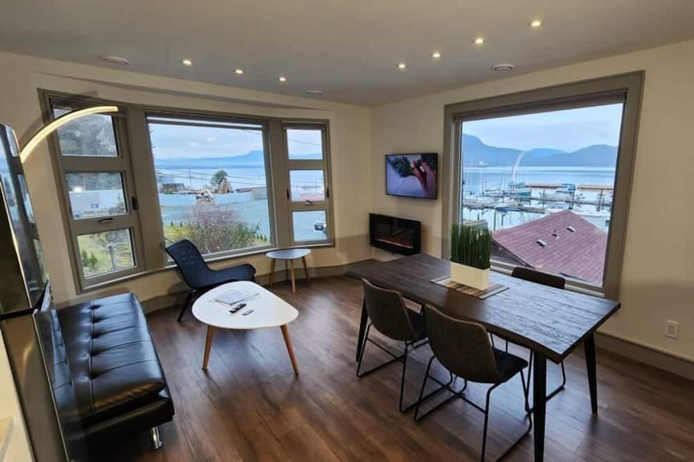 Cowichan Bay House | GLOBALSTAY. Paradise Marina Place 4 BR 4BA New House