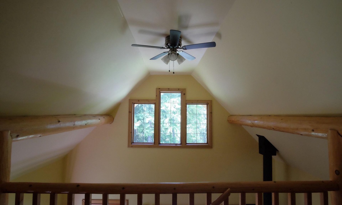 Crawford Bay Cabin | Granny's Shabby Chic Shack to enjoy mother natural inside/outside