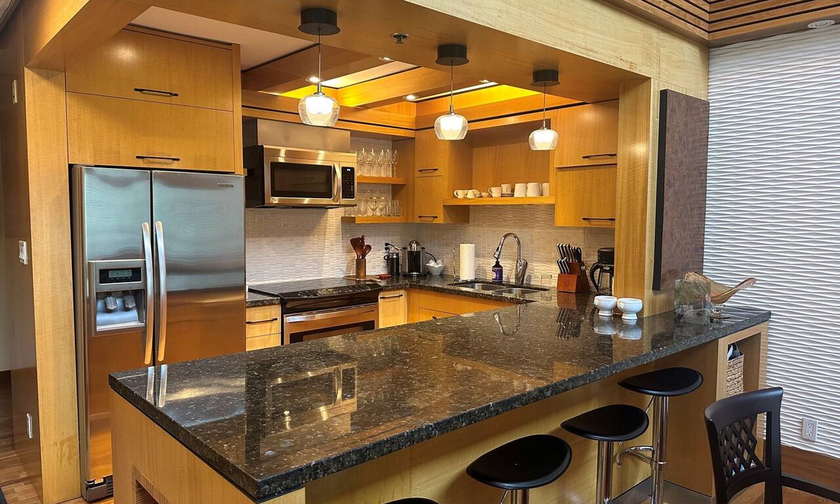 Blueberry Hill Condo | Greyhawk on Blueberry Hill — 2 bdrm 2 bath with private balcony