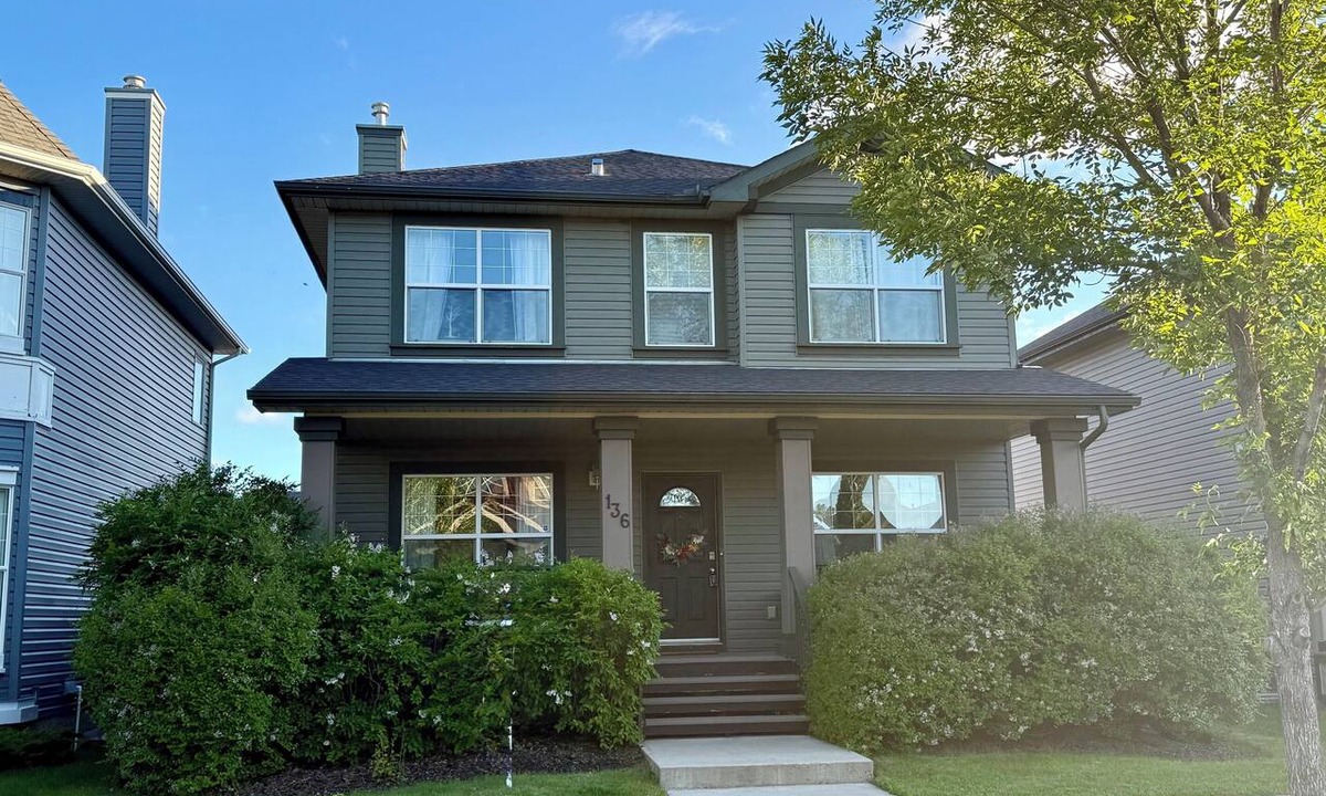 McKenzie Towne House | Hot Tub & Luxury Outdoor Living w/Outdoor Fireplace | Entire Home Near Calgary