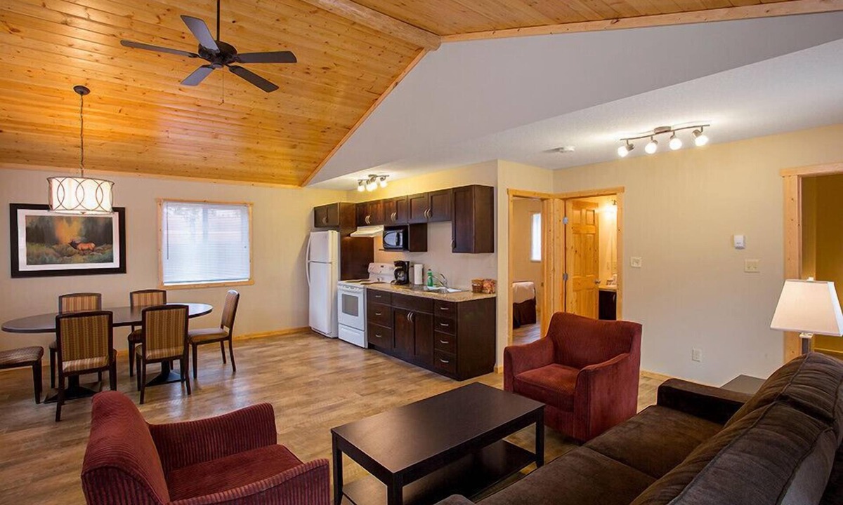 Jasper East Cabin | Jasper East Cabins