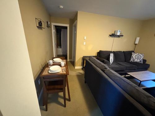 Saanich West Apartment | Lower suite in family friendly townhome