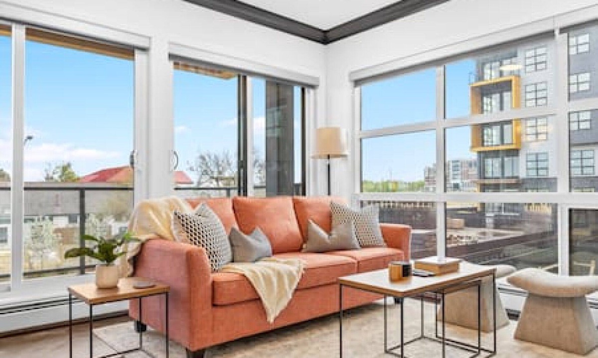 Currie Barracks Apartment | Luxe 2BR 2BA | AC | Near Downtown MRU Currie