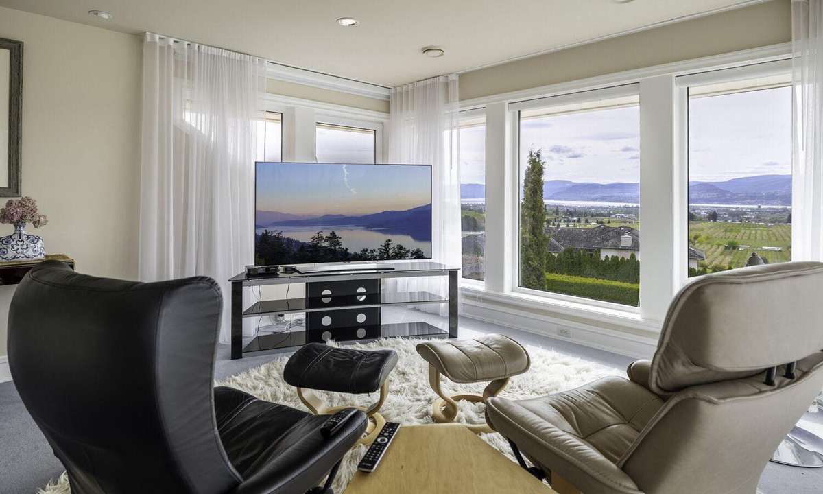 Southeast Kelowna Villa | Mediterranean Villa Estate. Soak in the Hot Tub after Skiing at Big White!