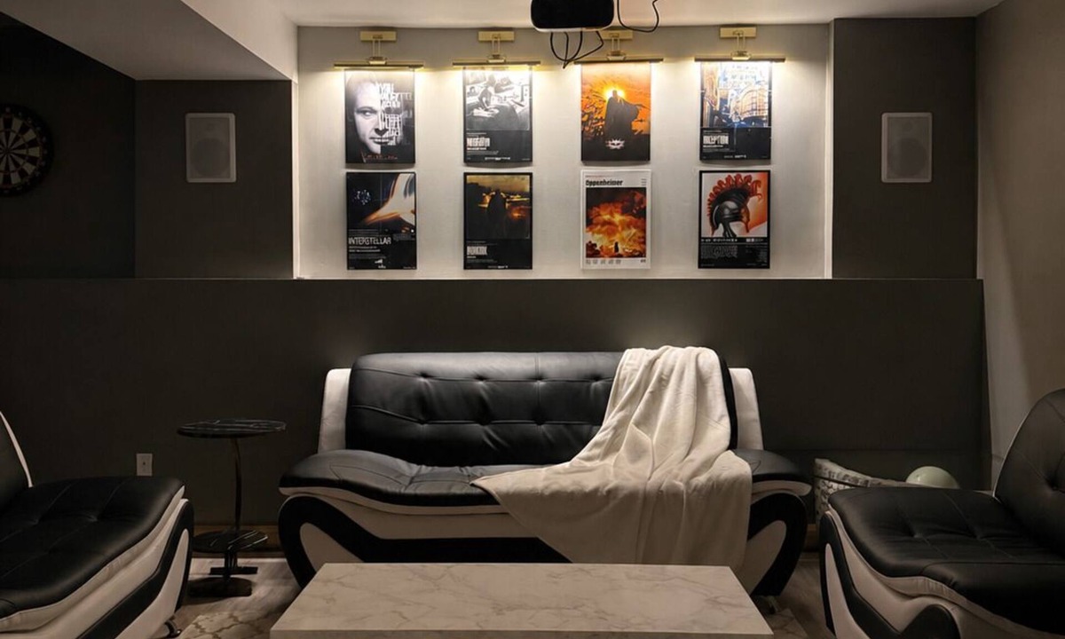 Hinton House | Modern Upper Basement Theatre Suite of Hinton!