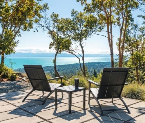 Regional District of Nanaimo House | Mountain Suite - Ocean View Fire Pit - Fully Equipped Kitchen - WD