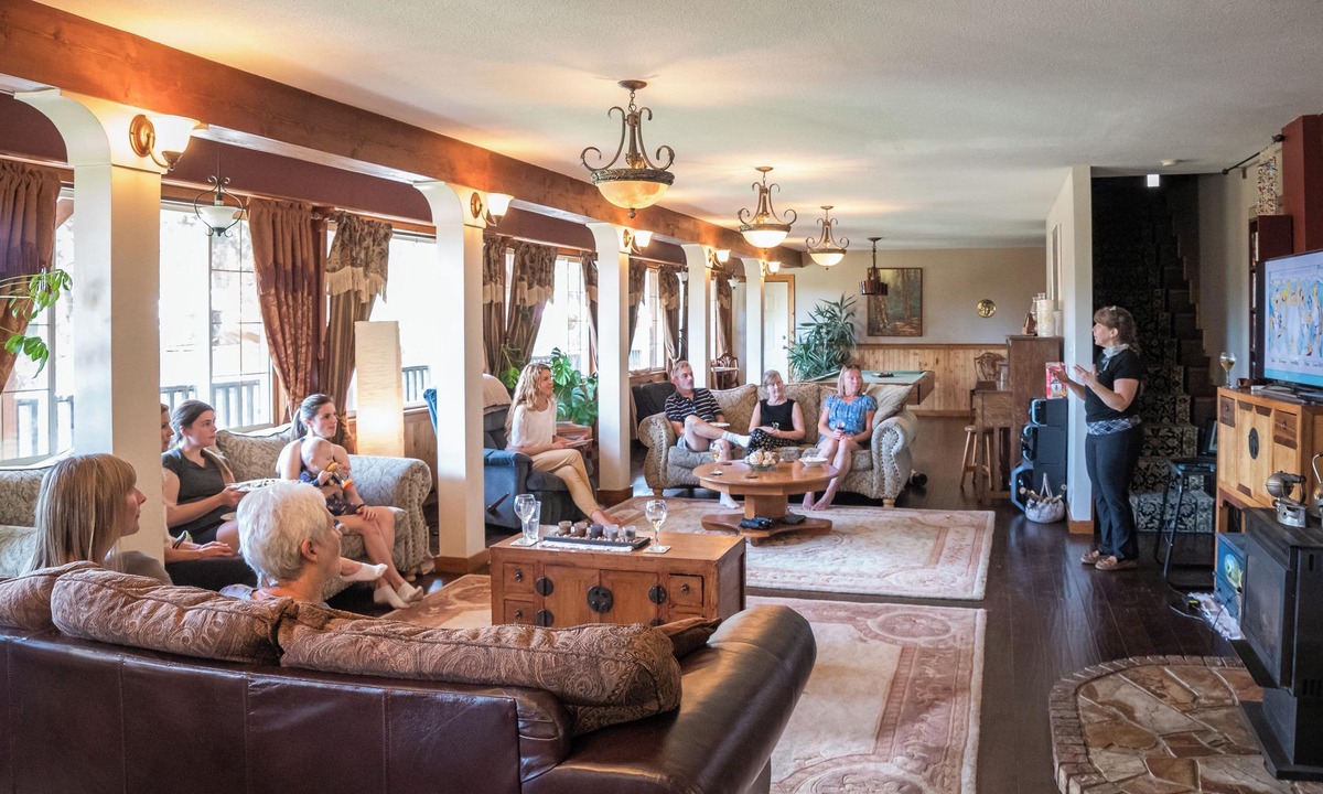 Grand Forks House | MtnSpa Educational Retreat Rental on 400 acer historical farmland