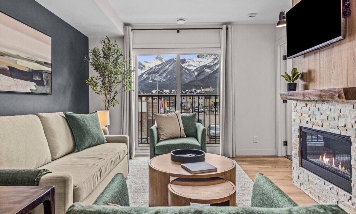 Canmore Condo | NEW 2BD/2BA, Hot Tub, 2-Min Walk to Main St.
