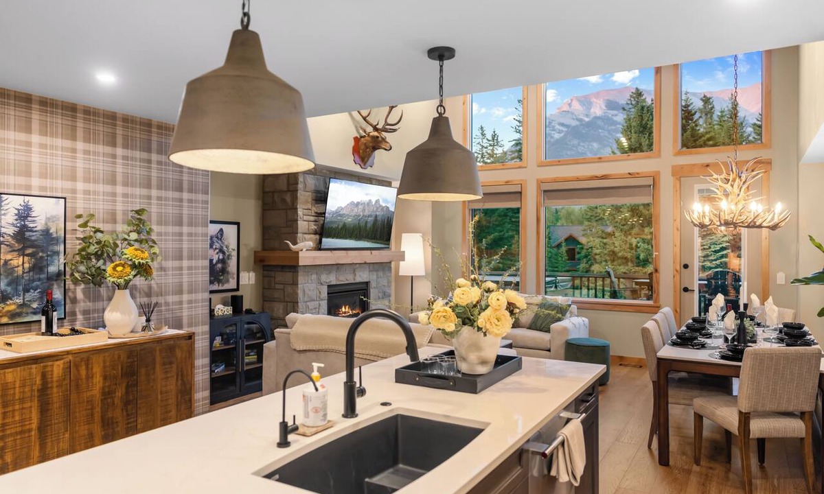Canmore House | NEW Spring Creek 4BR/4BA Townhome ~ Private Hot Tub + Sauna + EV Charger