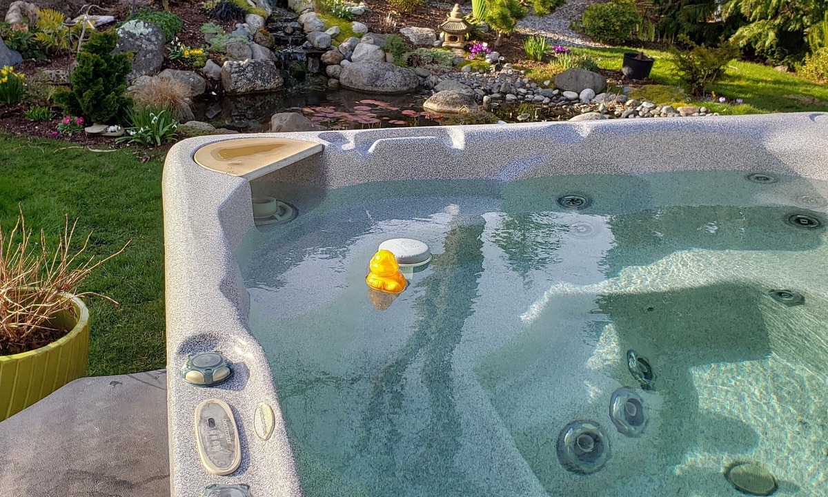 Gordon Head House | Ocean View, Family Friendly Executive Home with Hot tub, Near Beach