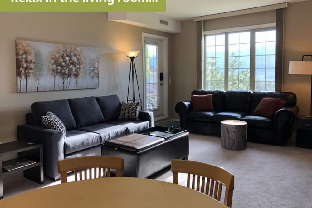 Quail Ridge Condo | Peacful Holiday Condo with Spectacular View of Mountain Valley