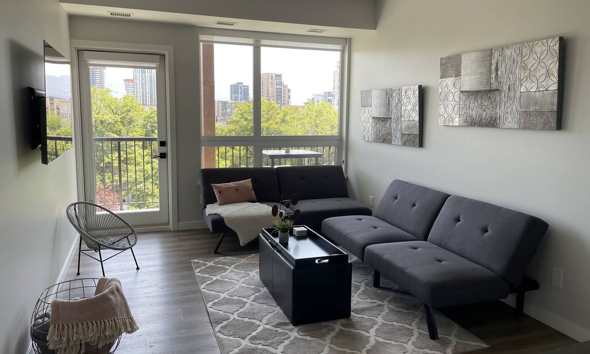 North End Condo | R&R Cultural District Retreat