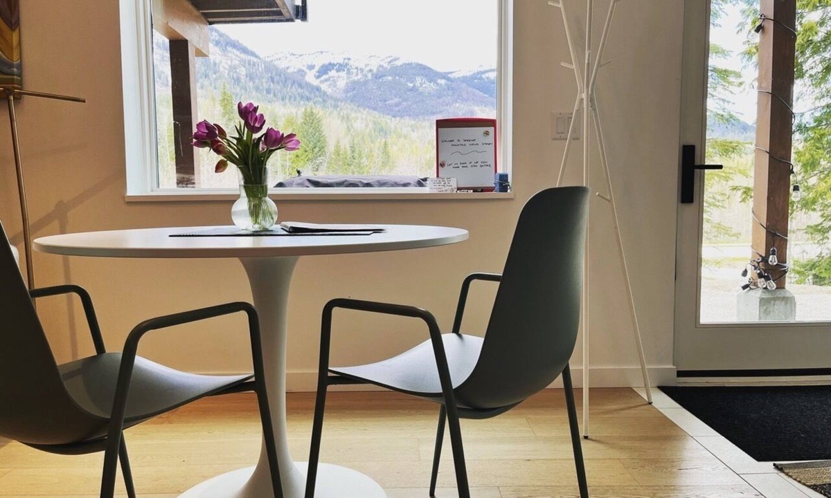 Rossland House | Red Mtn Private Mountain Escape for Active Couples
