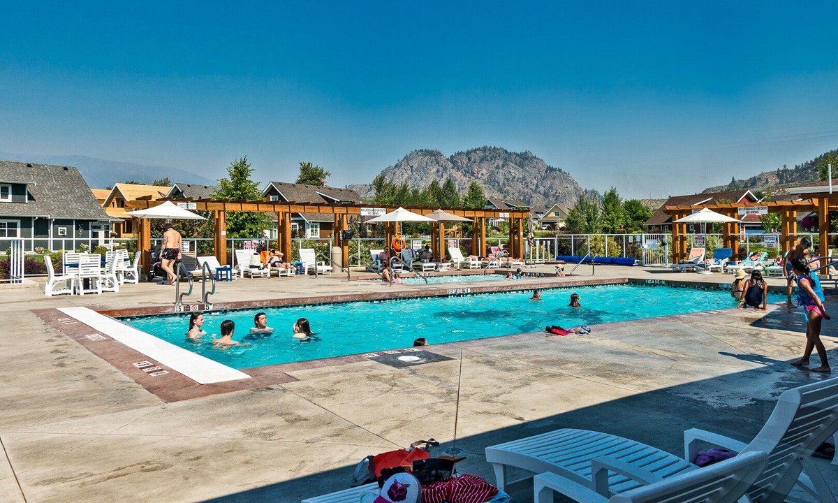 Osoyoos House | Sandhill Perch - Views! Golf Cart & Boat Slip included.