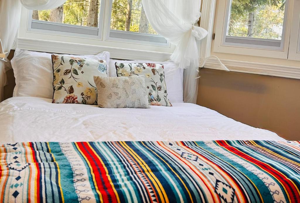 Regional District of Nanaimo Bed & Breakfast | Shambhala Retreat-Zen Suite