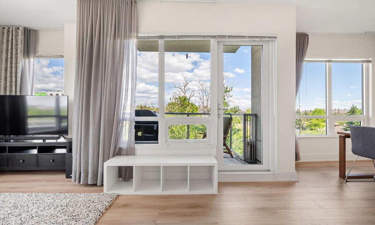 Bridgeland Apartment | Sophisticated 2 Bed, 2 Bath Condo with Abundant Natural Light in Bridgeland