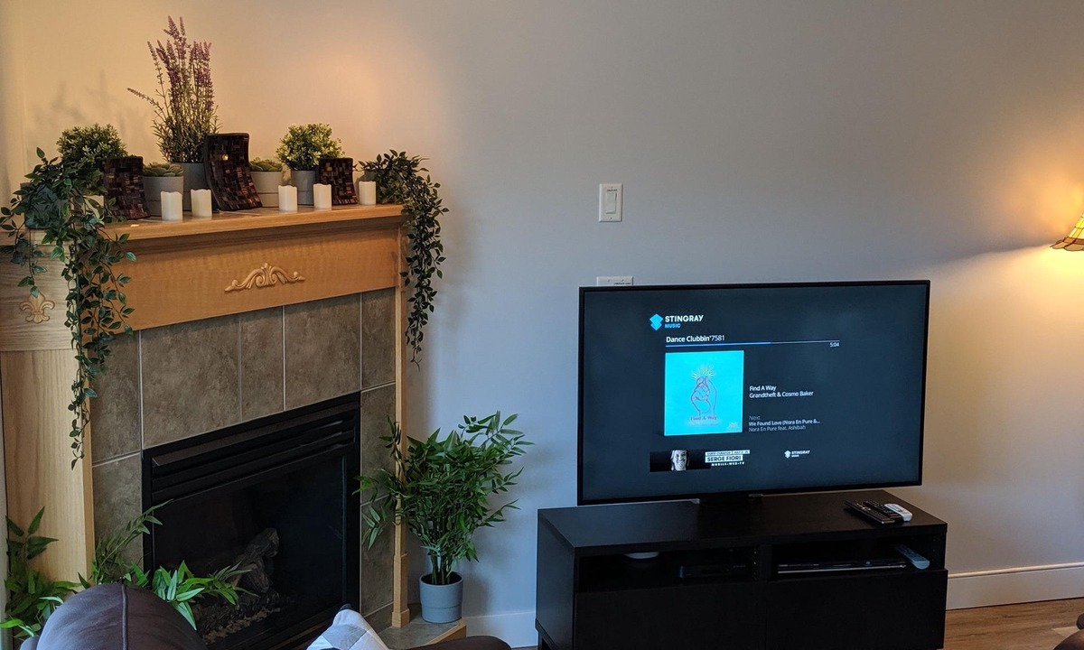 Okanagan-Similkameen Condo | Spacious Luxury in a Clean & Modern 2 Bedroom Condo in Okanagan Falls