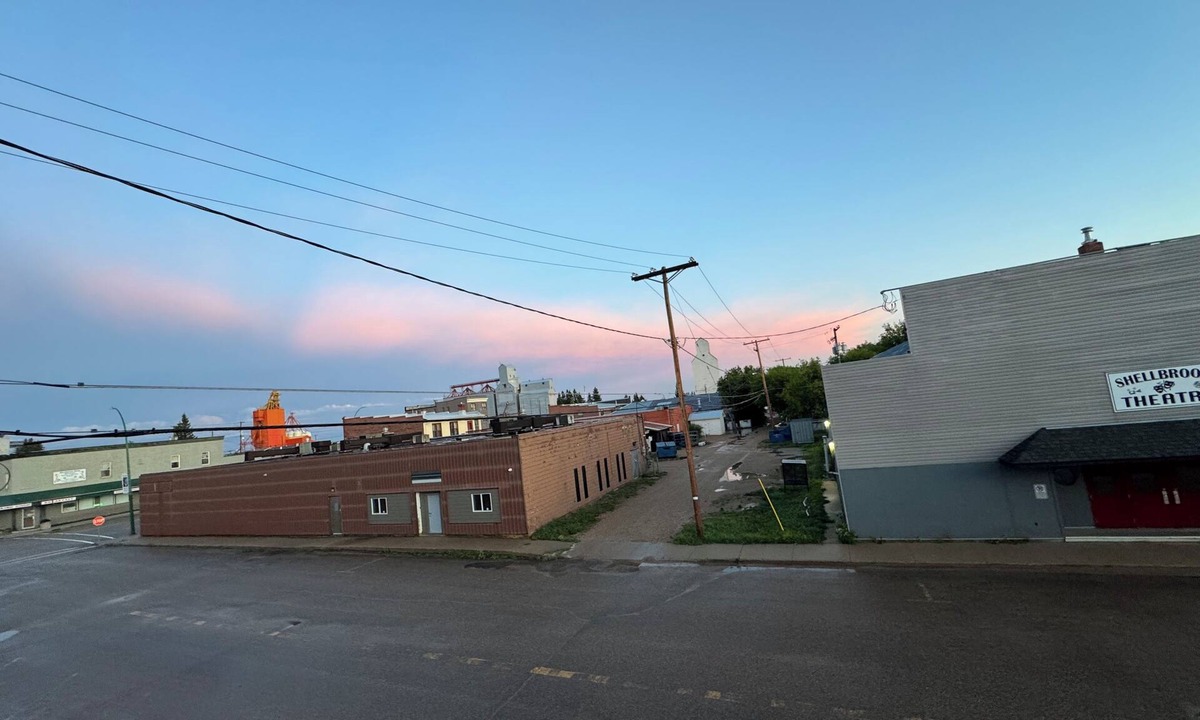 Shellbrook Apartment | Spacious second floor apartment located in Shellbrook SK.