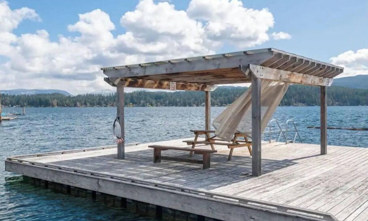 Port Alberni House | Sproat Lake Gem