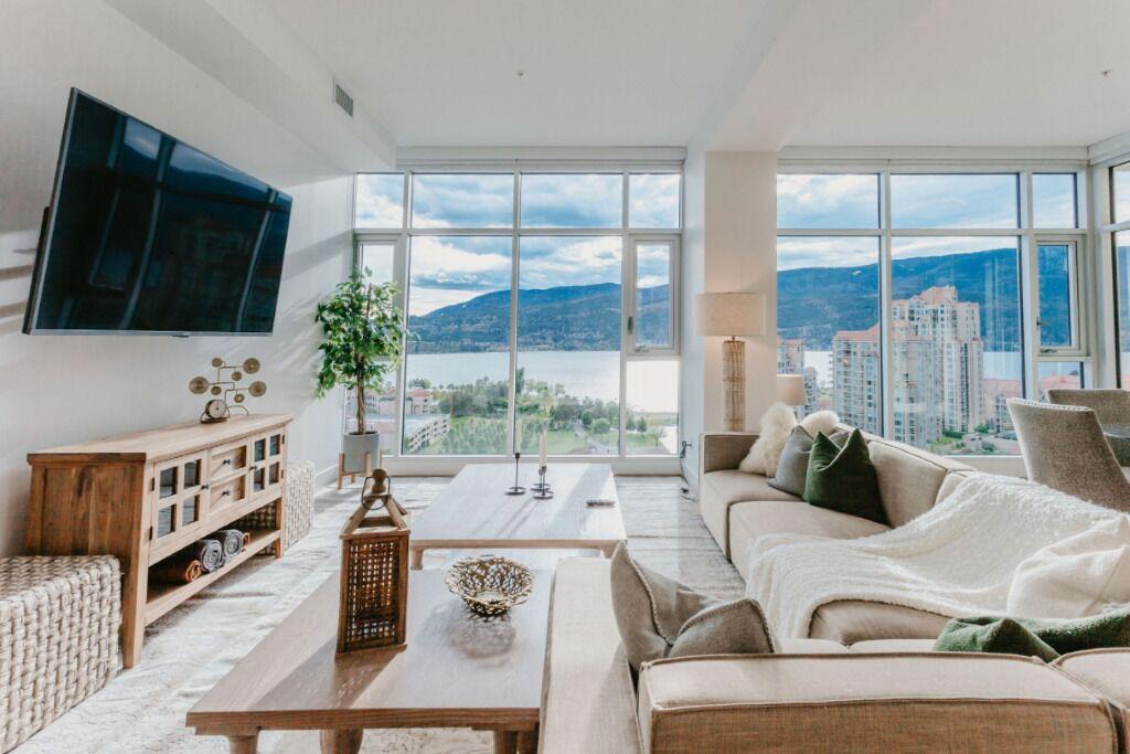 Cultural District Condo | STUNNING LAKEVIEW ✧ 3BR BAYSIDE LUXURY PENTHOUSE✧