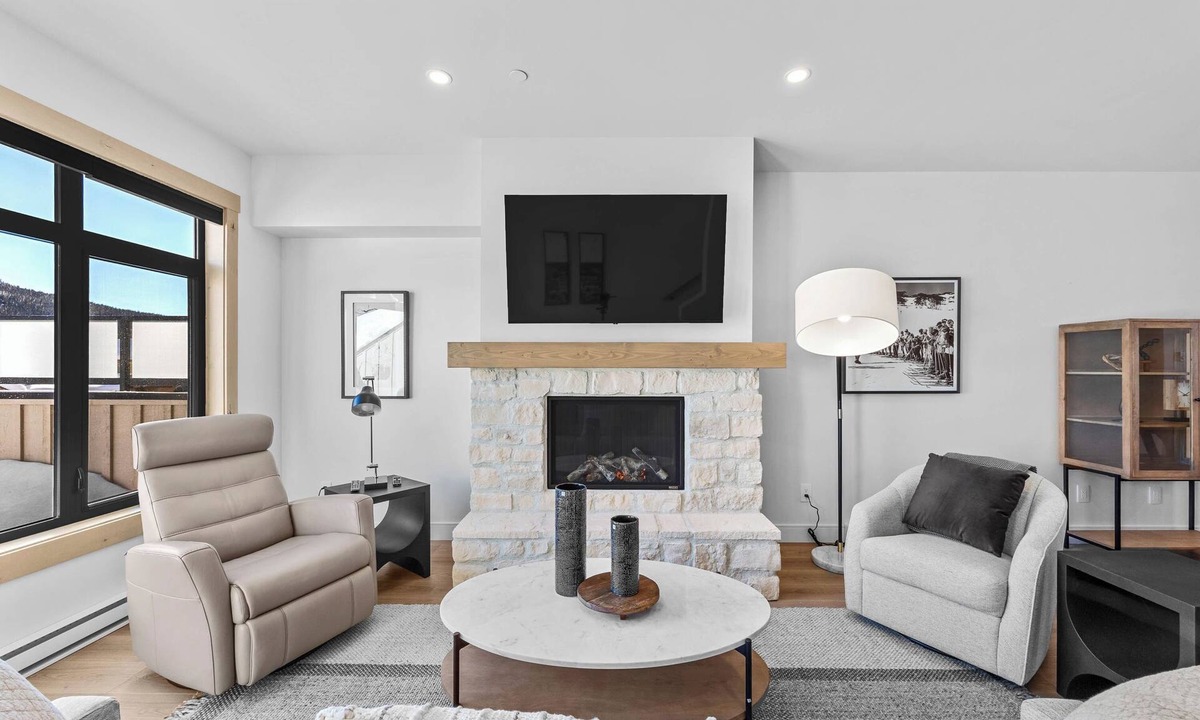 Sun Peaks House | Switchback Creek Townhouse 6