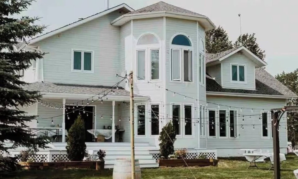 Alix House | Tail Creek Oasis