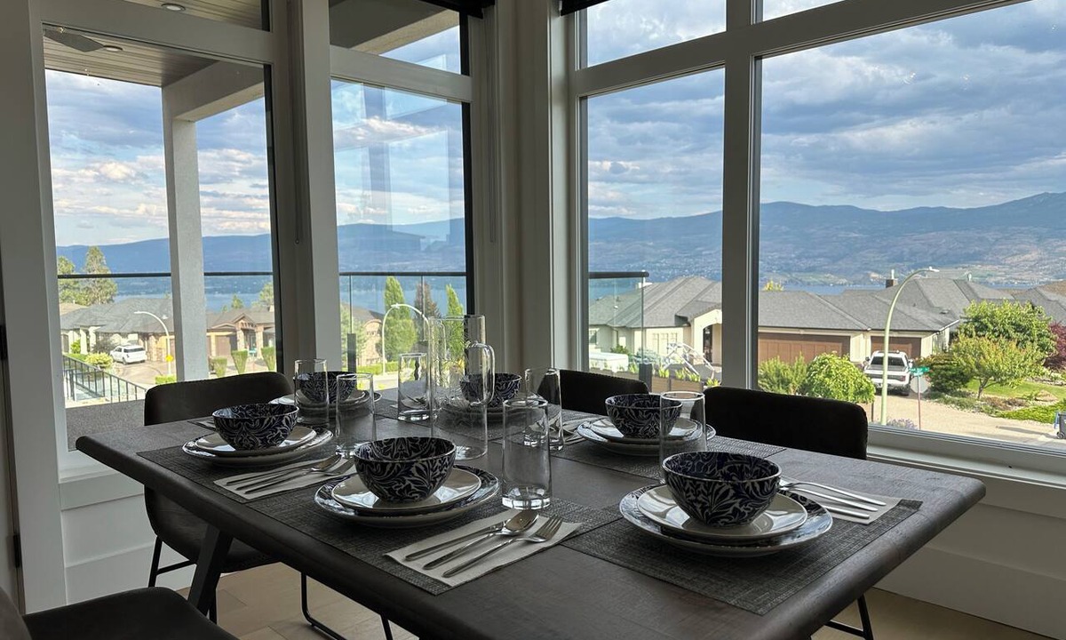 Central Okanagan House | The Malbec Residence: Live Luxury with your Favourite People!