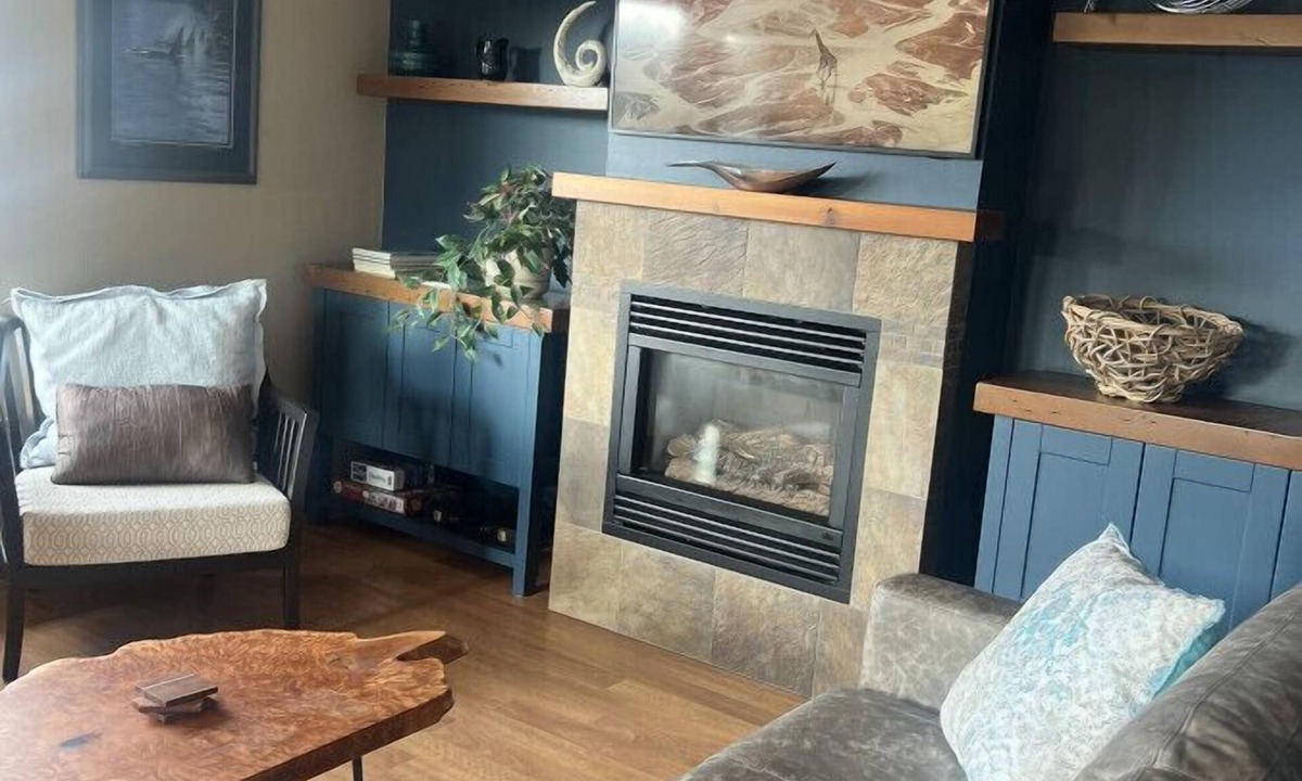 Ucluelet Condo | The Moorage – Downtown Ucluelet Harbour View luxury Condo