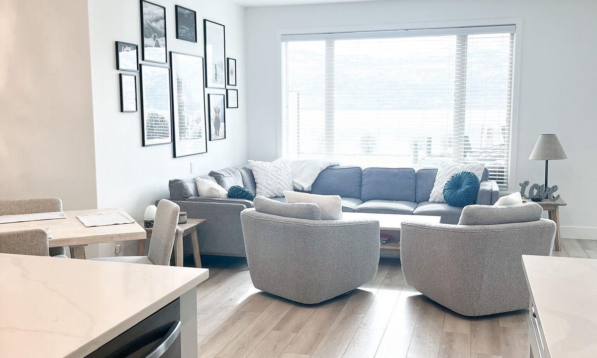 Westbank Condo | The Willow a Modern lake front condo steps from a quiet beach